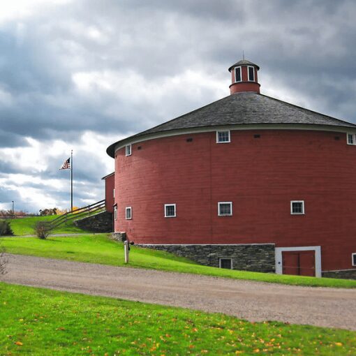 shelburne museum round barn